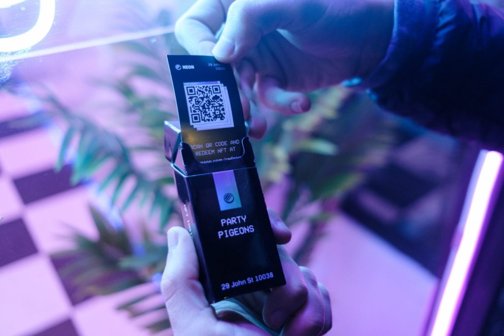 В Нью-Йорке появился вендинговый автомат по продаже NFT за фиат