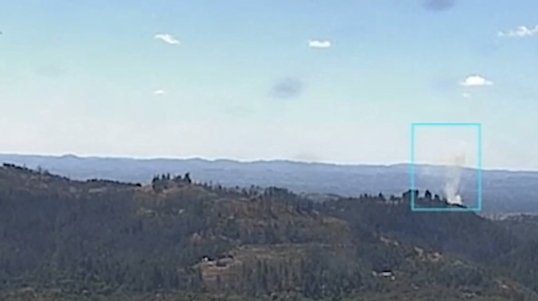 Роботизация привела к снижению зарплат, нейросеть нашла потерявшегося человека и другие новости из мира ИИ