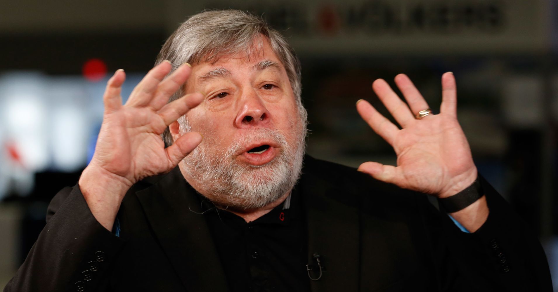 Стив Возняк назвал биткоин потрясающим, а технологию блокчейн – пузырем