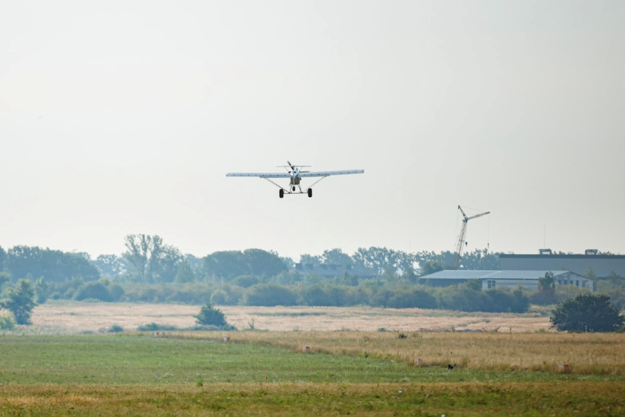 Дипфейк добрался до Zoom, DeepMind создал универсальных ИИ-агентов и другие новости из мира ИИ