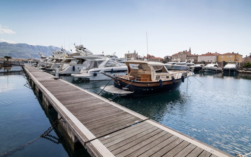 Компания из Черногории продает за биткоины виллы на берегу Адриатики