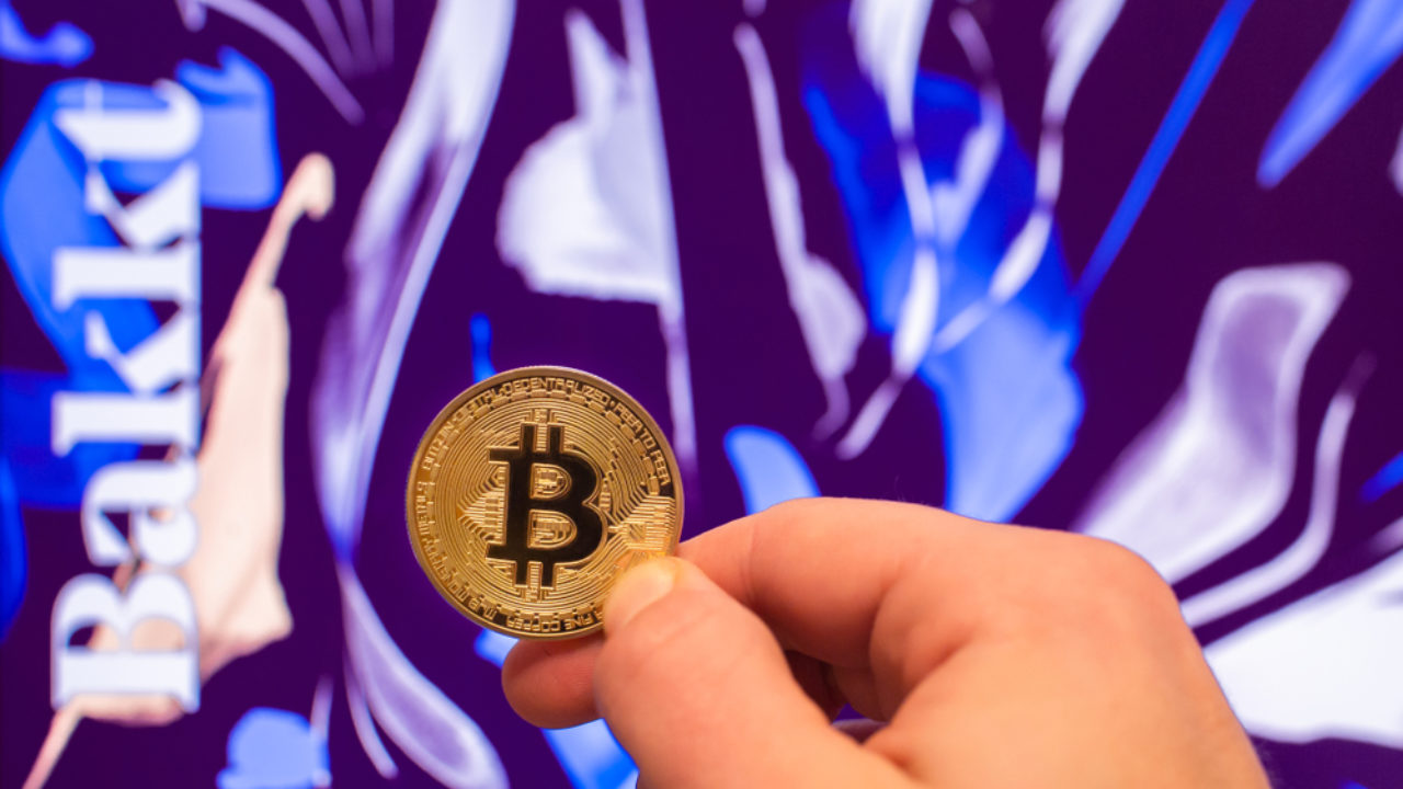 Биткоин растет в цене: обзор основных площадок для крупных игроков