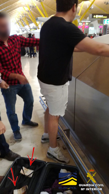 Европол задержал 11 человек, разработавших схему отмывания денег через криптовалюты