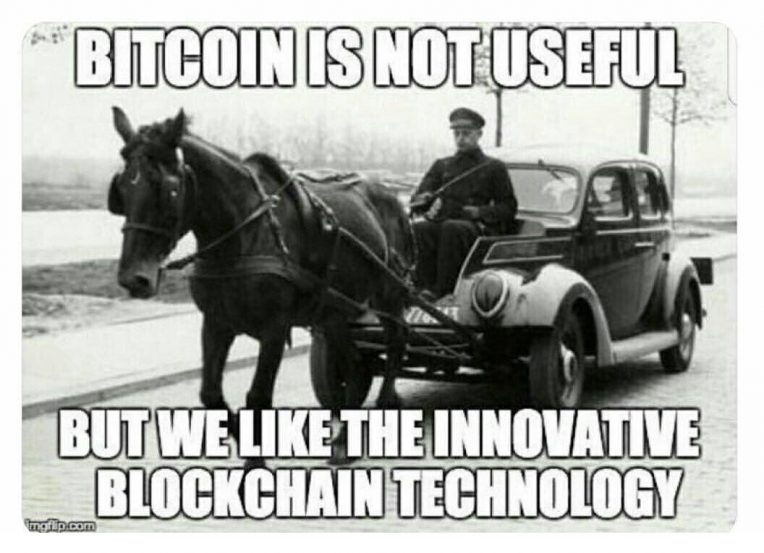 Волатильность стейблкоина и самый жуткий костюм на Хэллоуин: криптомемы недели